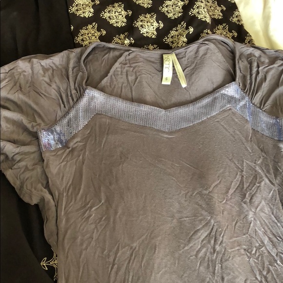 Sequin top - Picture 5 of 5